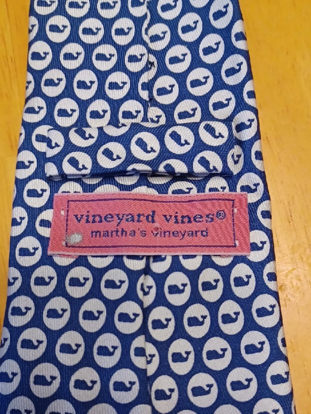 Vineyard Vines Blue Tie with White Whale Medallions 100% Silk